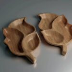 Činija u obliku lista